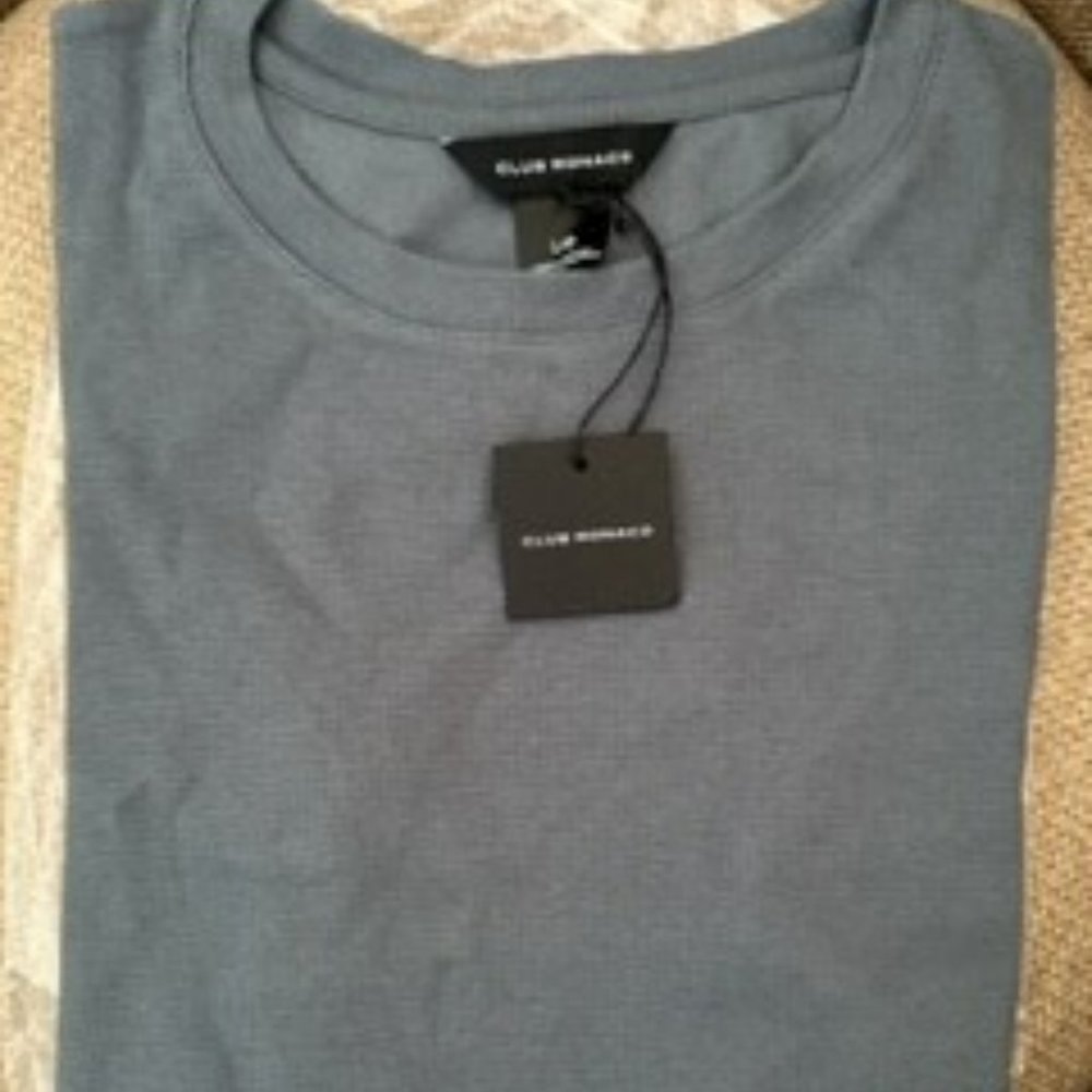 Club Monaco knit shirt - Picture 2 of 3